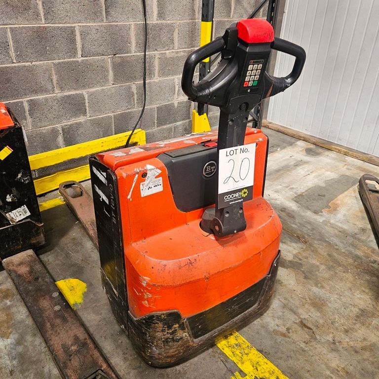 LOT 20 -  ELECTRIC PALLET TRUCK