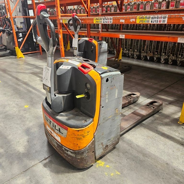 LOT 22 -  ELECTRIC PALLET TRUCK