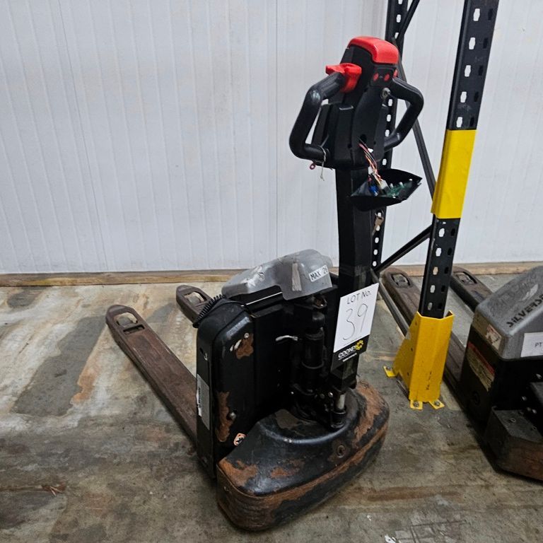 LOT 39 -  ELECTRIC PALLET TRUCK