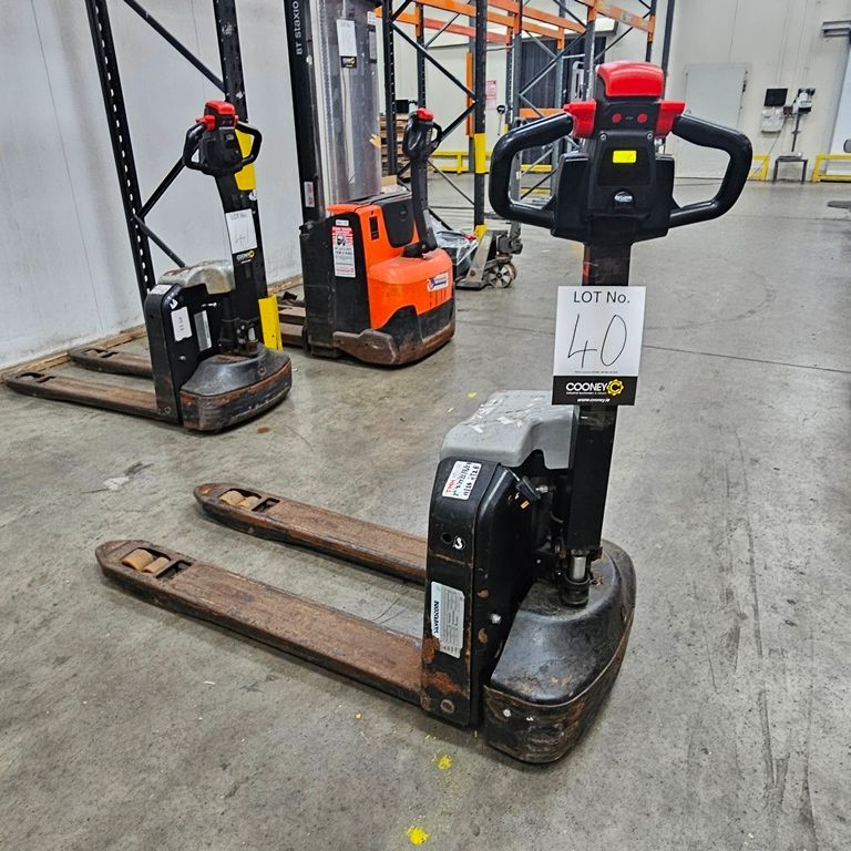 LOT 40 -  ELECTRIC PALLET TRUCK