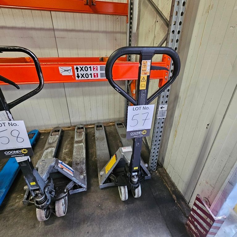 LOT 57 -  PALLET TRUCK