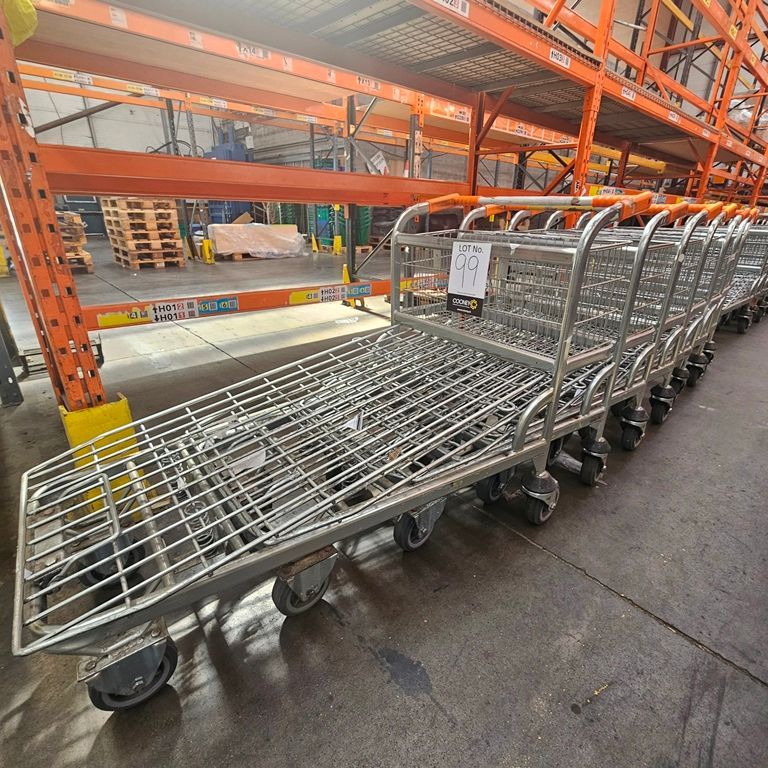 LOT 99 -  FLAT BED
