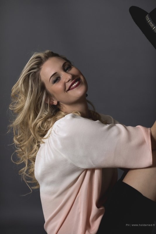 Dédicace de Miss Midi-Pyrénées 2016