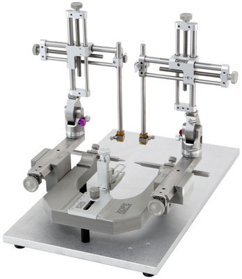 Model 902 - Dual Small Animal Stereotaxic Instrument