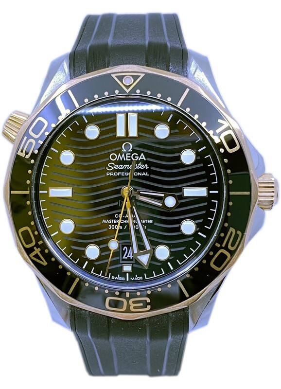 Omega Seamaster Diver 300M Co-Axial Master Chronometer Sedna Gold 210.22.42.20.01.002