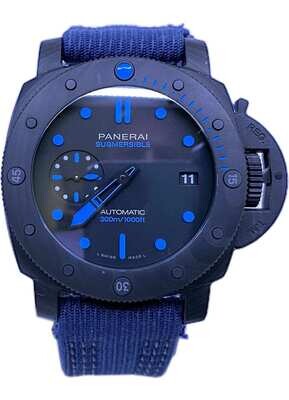 Panerai Submersible Carbotech PAM00960