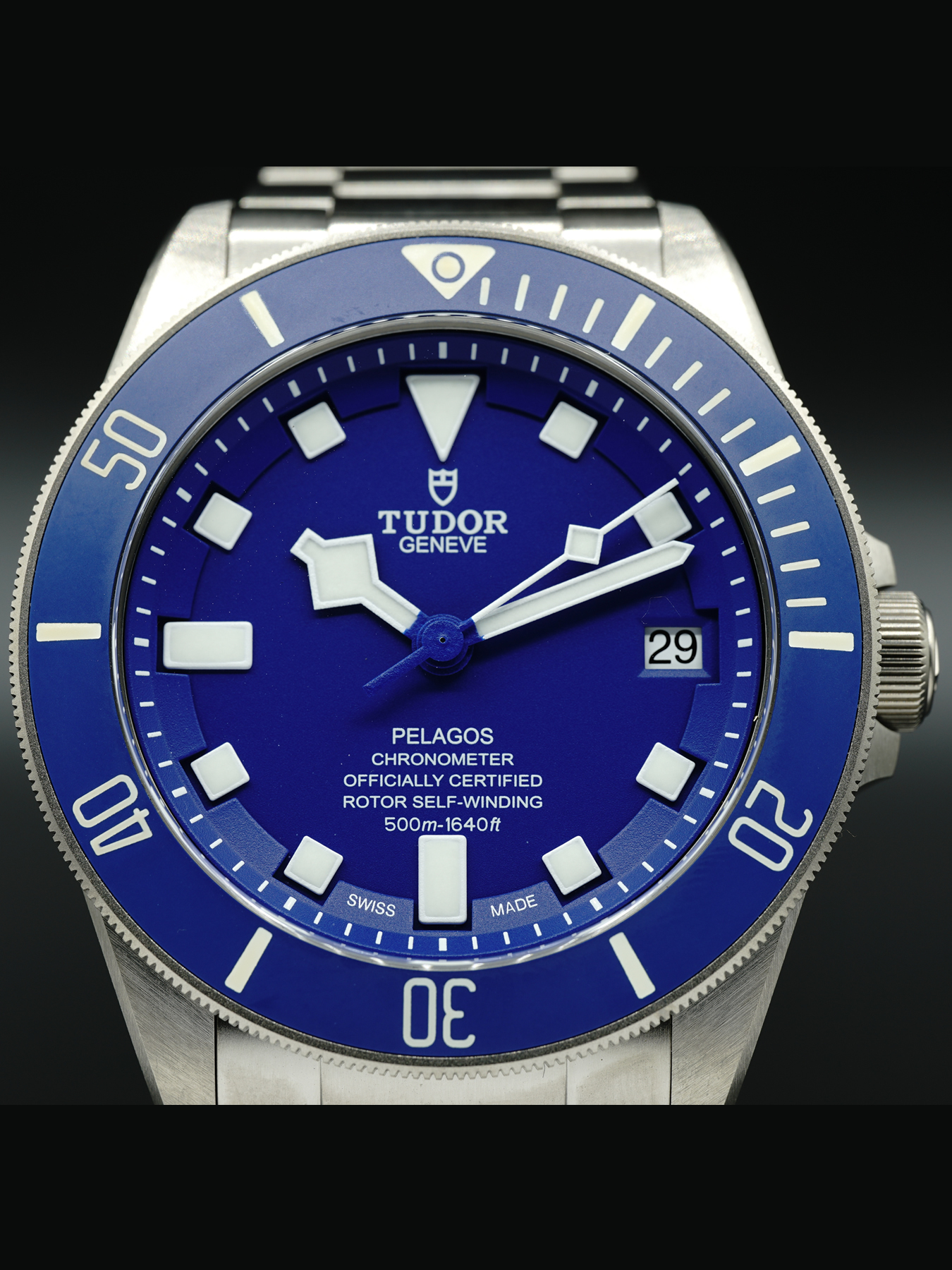 Tudor 25600tb hotsell
