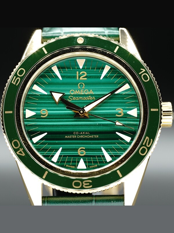 Omega Seamaster Yellow Gold Green Chronometer 41mm 234.63.41.21.99.001