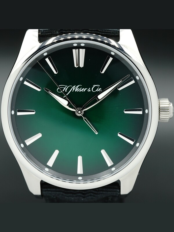 H. Moser & Cie Pioneer Centre Seconds Green 3200-1202