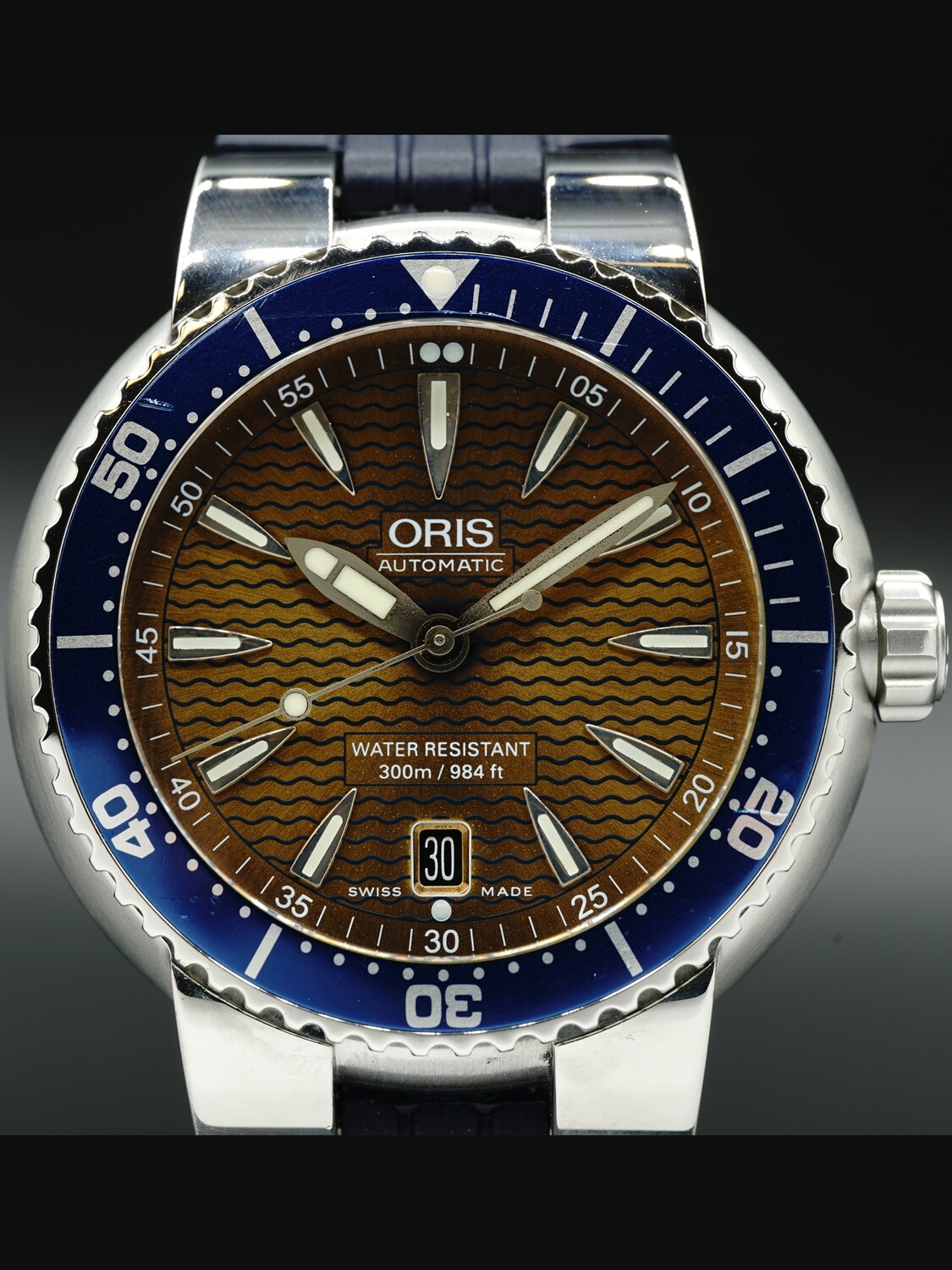 Oris Divers Date 01 733 7533 8555-07 8 24 01PEB - Exquisite Timepieces