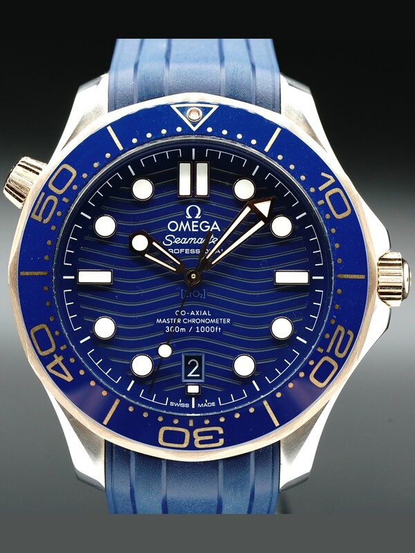 Omega Seamaster Diver 300M Co-Axial Master Chronometer Steel & Sedna Gold on Strap 210.22.42.20.03.002