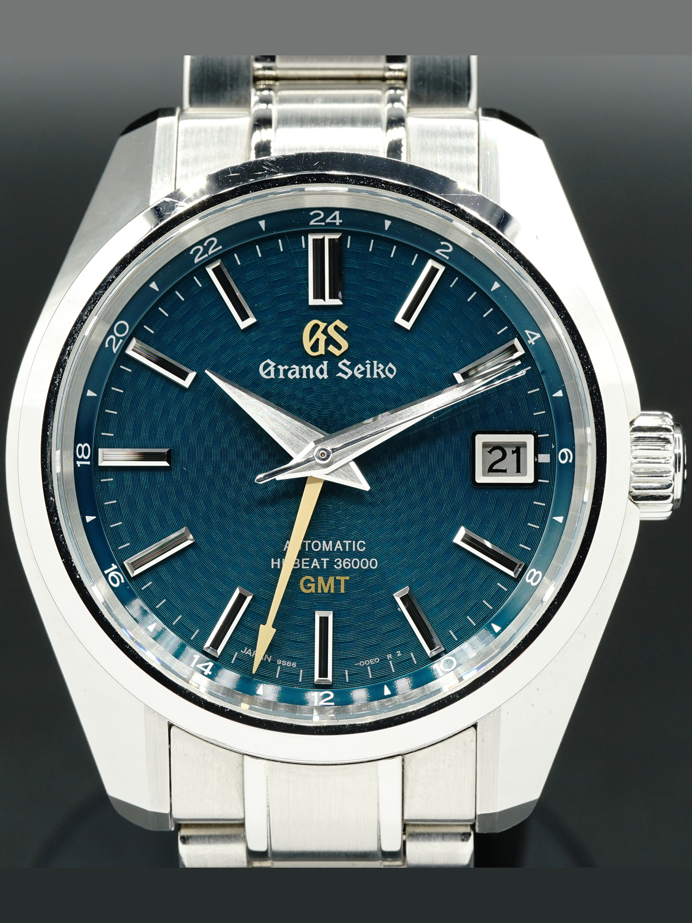 Grand Seiko Hi-Beat 36000 GMT SBGJ227 Peacock - Exquisite Timepieces