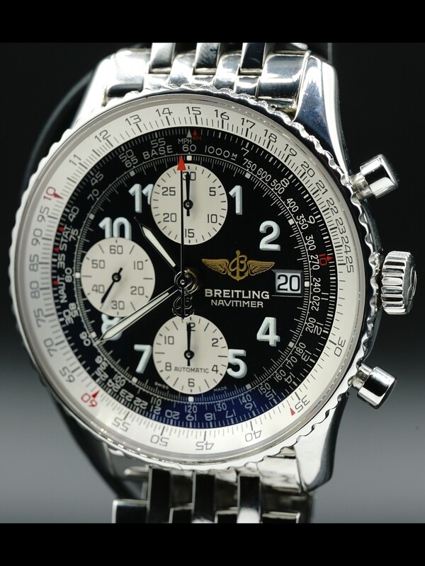 Breitling Navitimer A10322 - Exquisite Timepieces