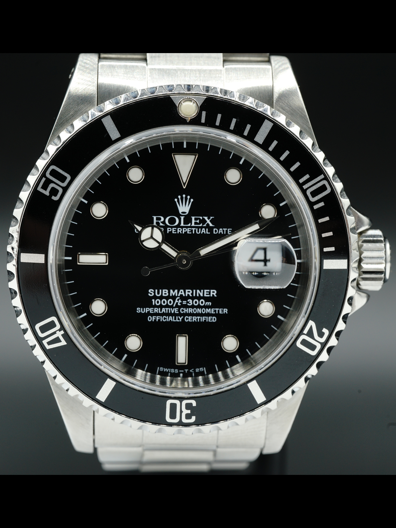 Rolex Submariner 11610 - Exquisite Timepieces