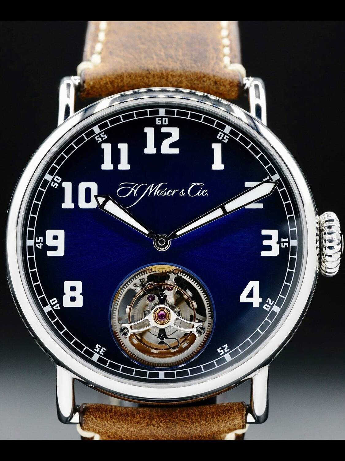 H. Moser & Cie Heritage Tourbillon 8804-1200 - Exquisite Timepieces