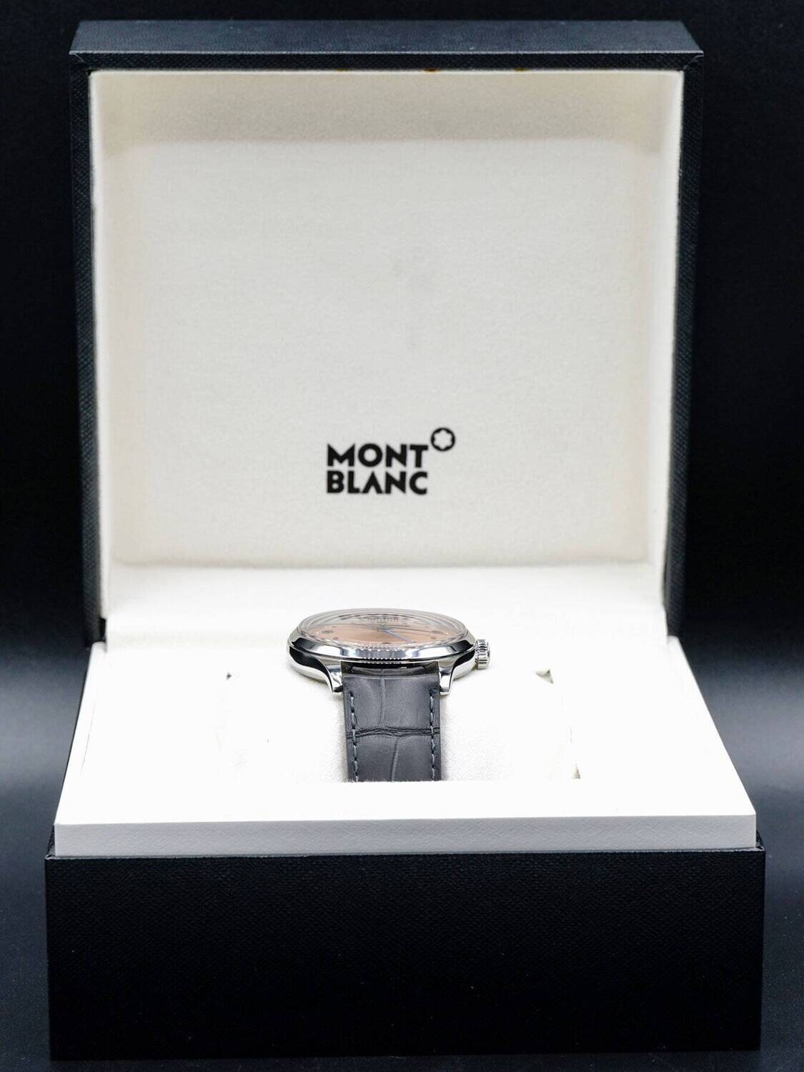 Montblanc Heritage GMT Salmon Dial MB119950 - Exquisite Timepieces