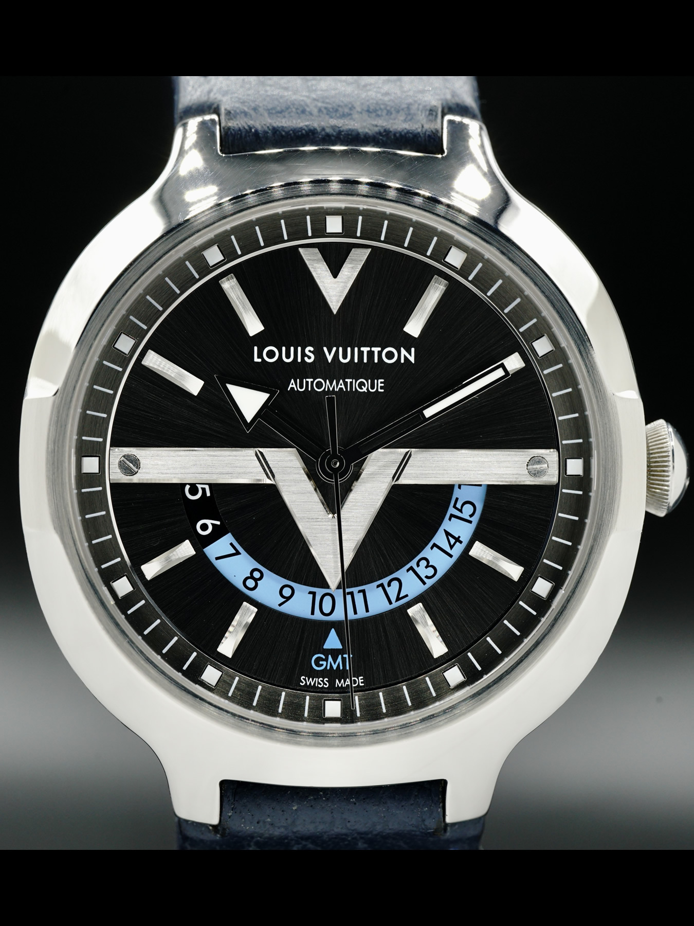 Louis Vuitton Voyager Watching