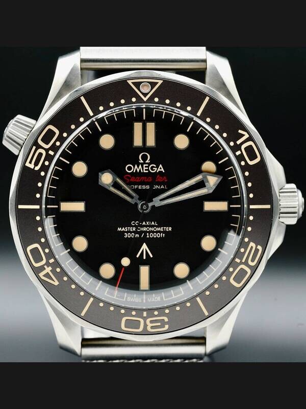 Omega Seamaster Diver 300M 007 James Bond Edition 210.92.42.20.01.001
