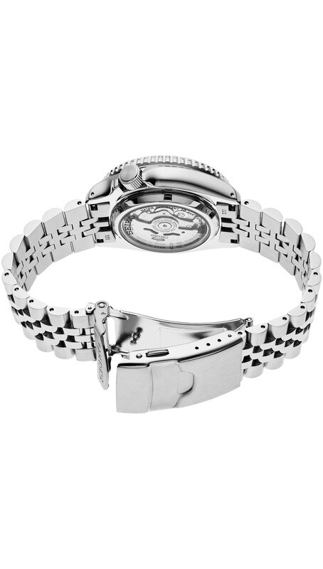 Seiko 5 Sports GMT SSK005 - Exquisite Timepieces