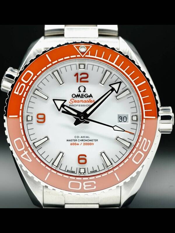 Omega Seamaster Planet Ocean 600M Master Chronometer Orange 215.30.44.21.04.001