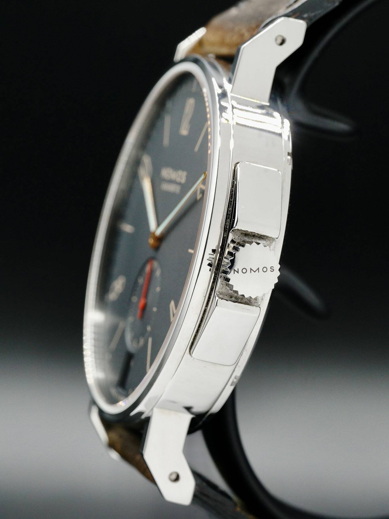 NOMOS Glashutte Ahoi Atlantik Datum 553 Exquisite Timepieces