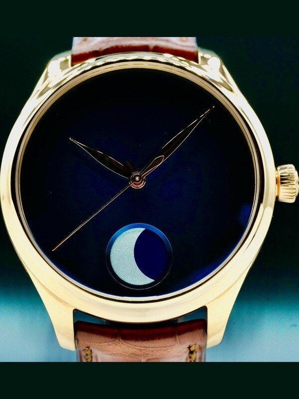 H. Moser & Cie. Endeavour Perpetual Moon 1801-0400
