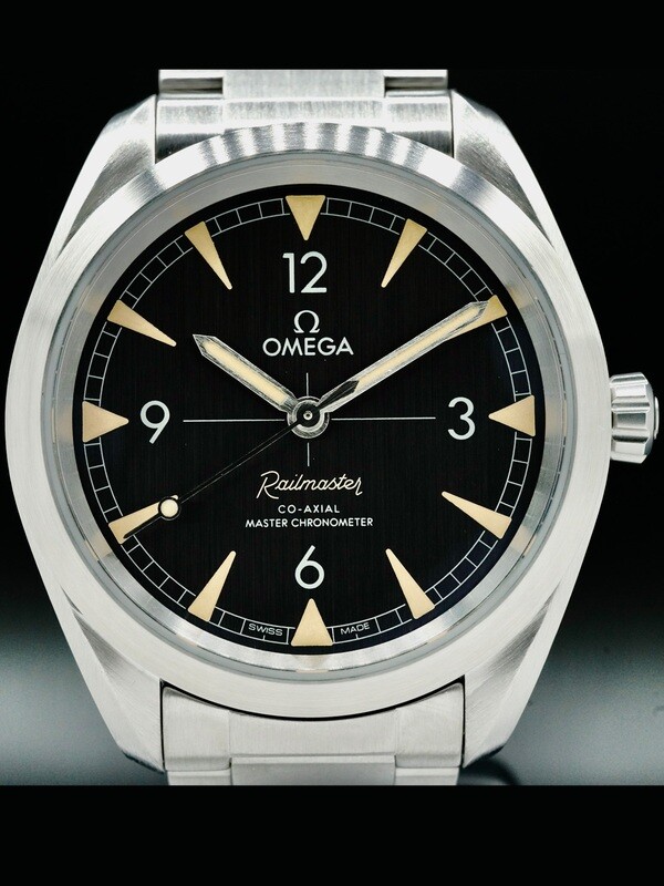 Omega 220.10.40.20.01.001 Railmaster Co-Axial Master Chronometer 40mm on Bracelet