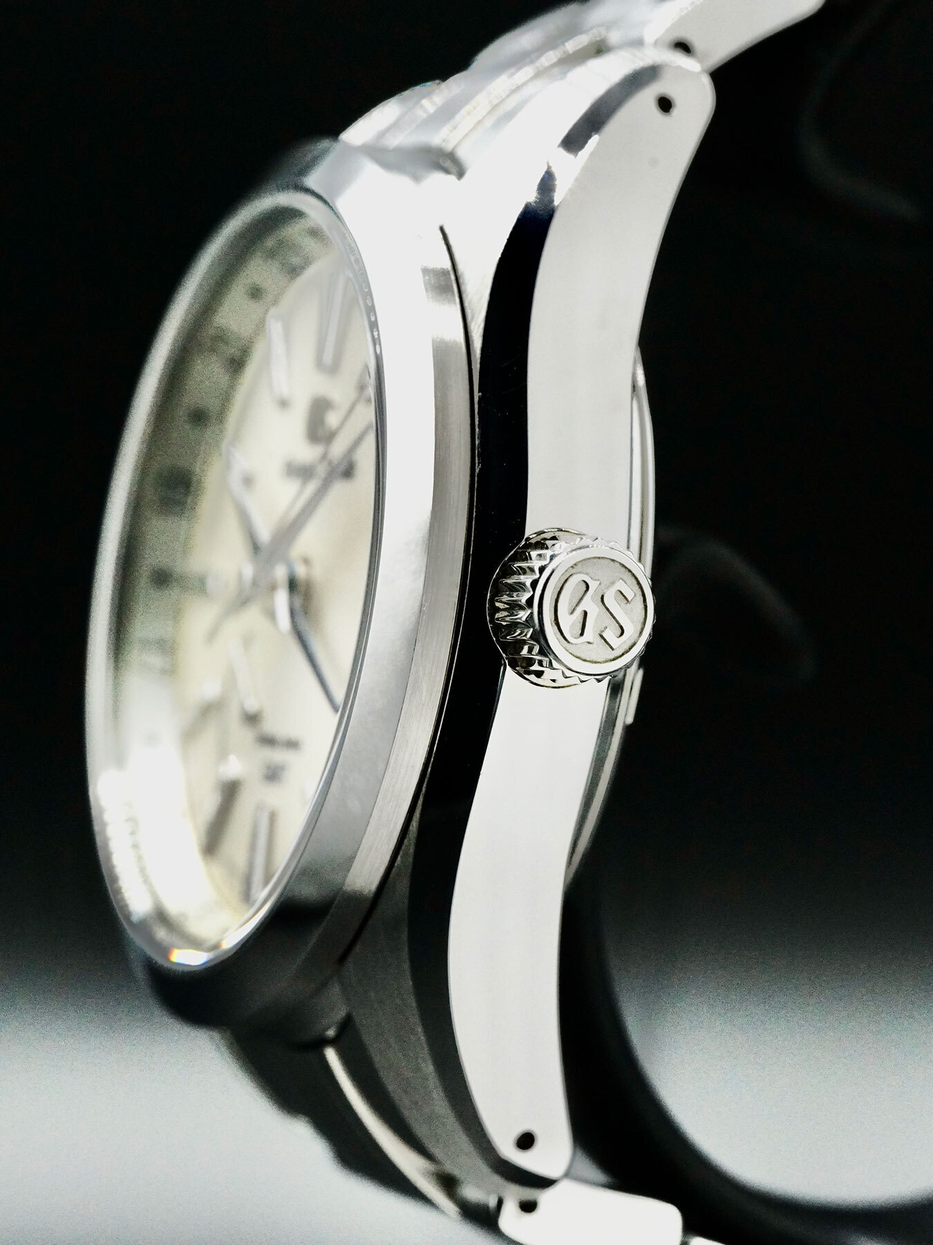 Grand Seiko SBGE205 Spring Drive GMT Exquisite Timepieces