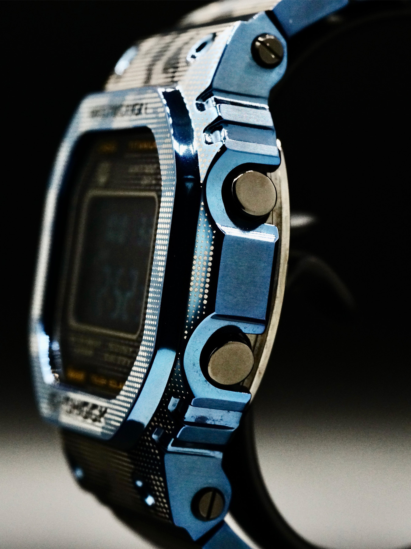 Casio GMW-B5000TCF G-Shock Titanium Limited Edition Casio GMW-B5000TCF G-Shock Titanium Limited Edition