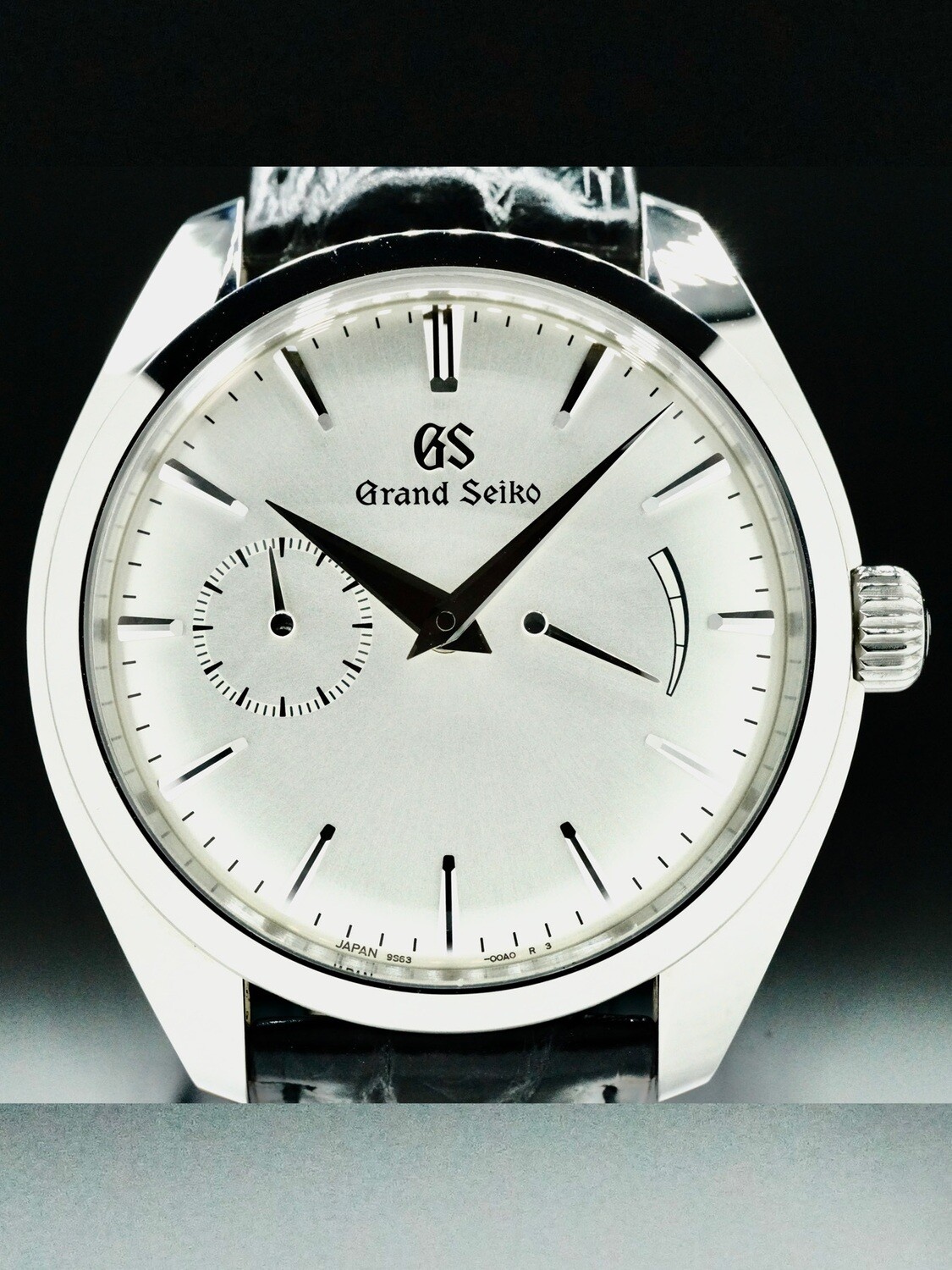 Grand Seiko SBGK007 - Exquisite Timepieces