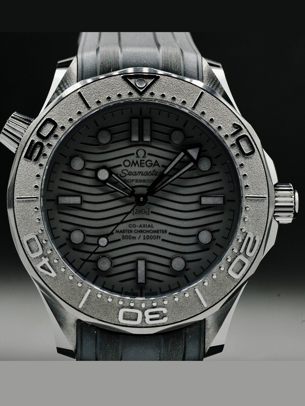 Omega Seamaster Diver 300 Black Ceramic Black Dial 210.92.44.20.01.003
