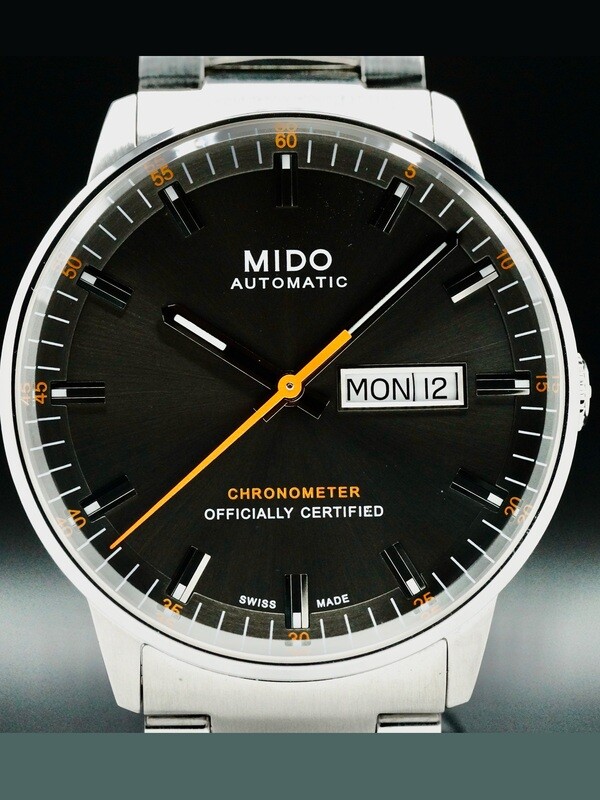 Mido M021.431.11.061.01 Commander II