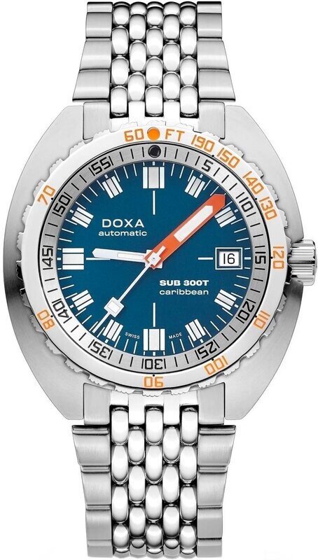 DOXA Sub 300T Caribbean 840.10.201.10 on Bracelet