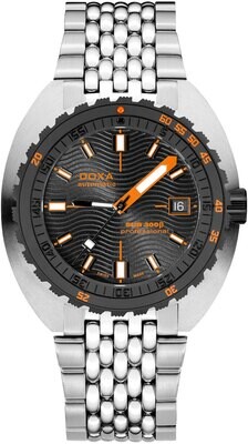 DOXA Sub 300β Professional 830.10.351.10 on Bracelet