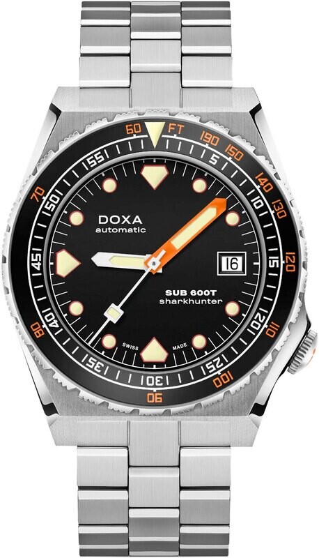 DOXA Sub 600T Sharkhunter 861.10.101.10 on Bracelet