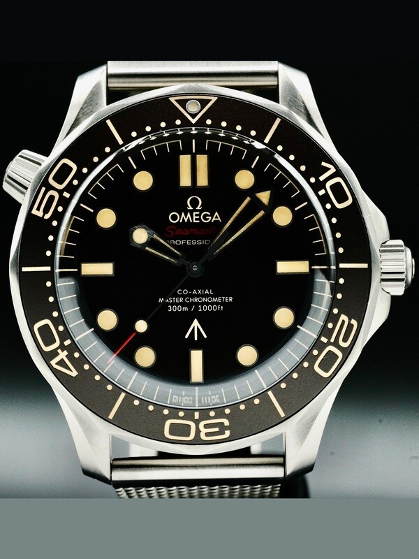 Omega Seamaster Diver 300 007 Edition 210.90.42.20.01.001