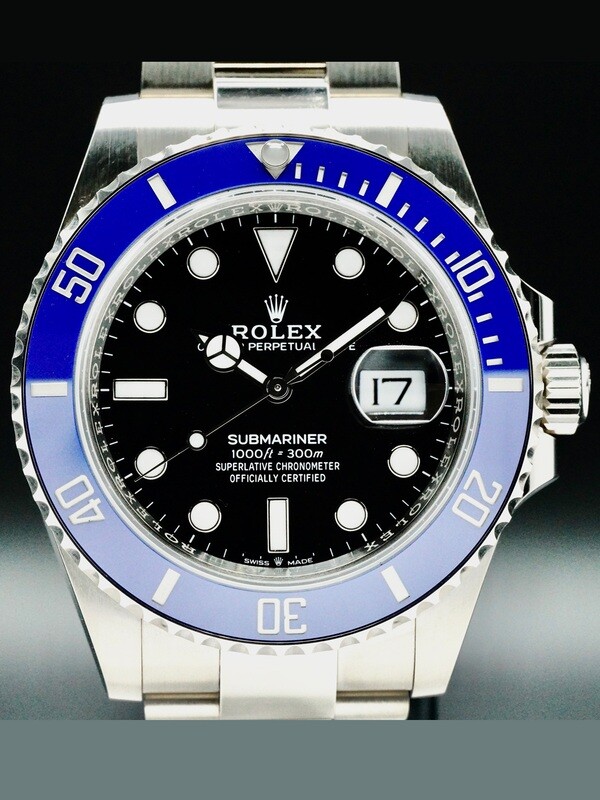 Rolex 126619LB Submariner Date