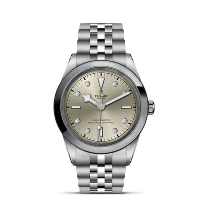TUDOR Black Bay 41 M79680-0006