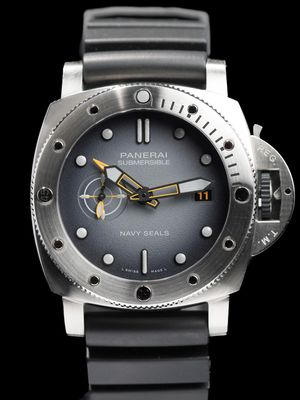 Panerai PAM01323 Submersible GMT Navy Seals