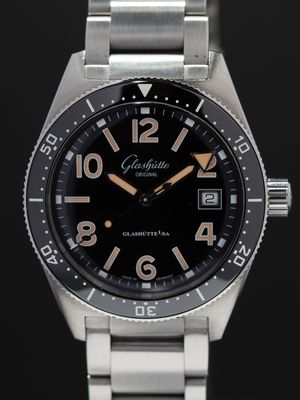Glashütte Original SeaQ on Bracelet 1-39-11-06-80-70