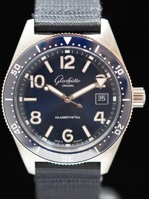 Glashütte Original 1-39-11-09-81-08 SeaQ Blue Dial