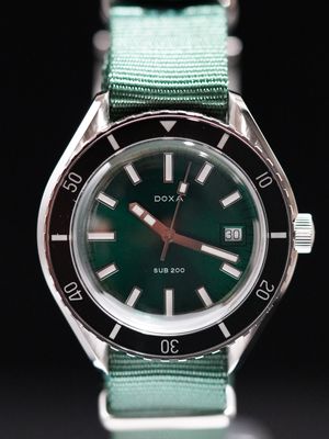 DOXA Sub 200 Sea Emerald 799.10.131.26-N On Nato Strap