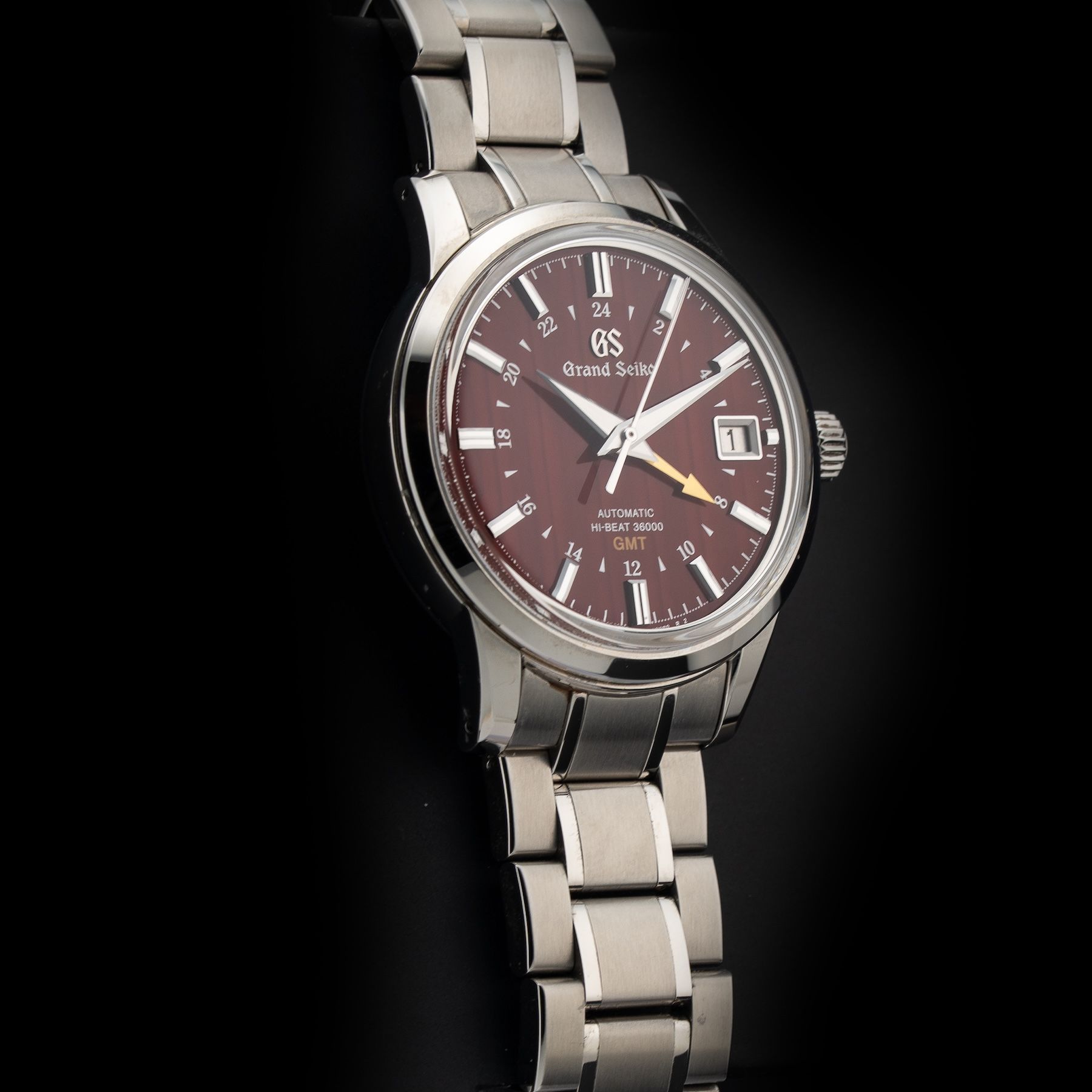 Grand Seiko SBGJ273 Hi-Beat 36000 GMT Yuka Momiji