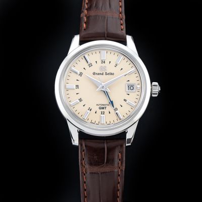 Grand Seiko SBGM221