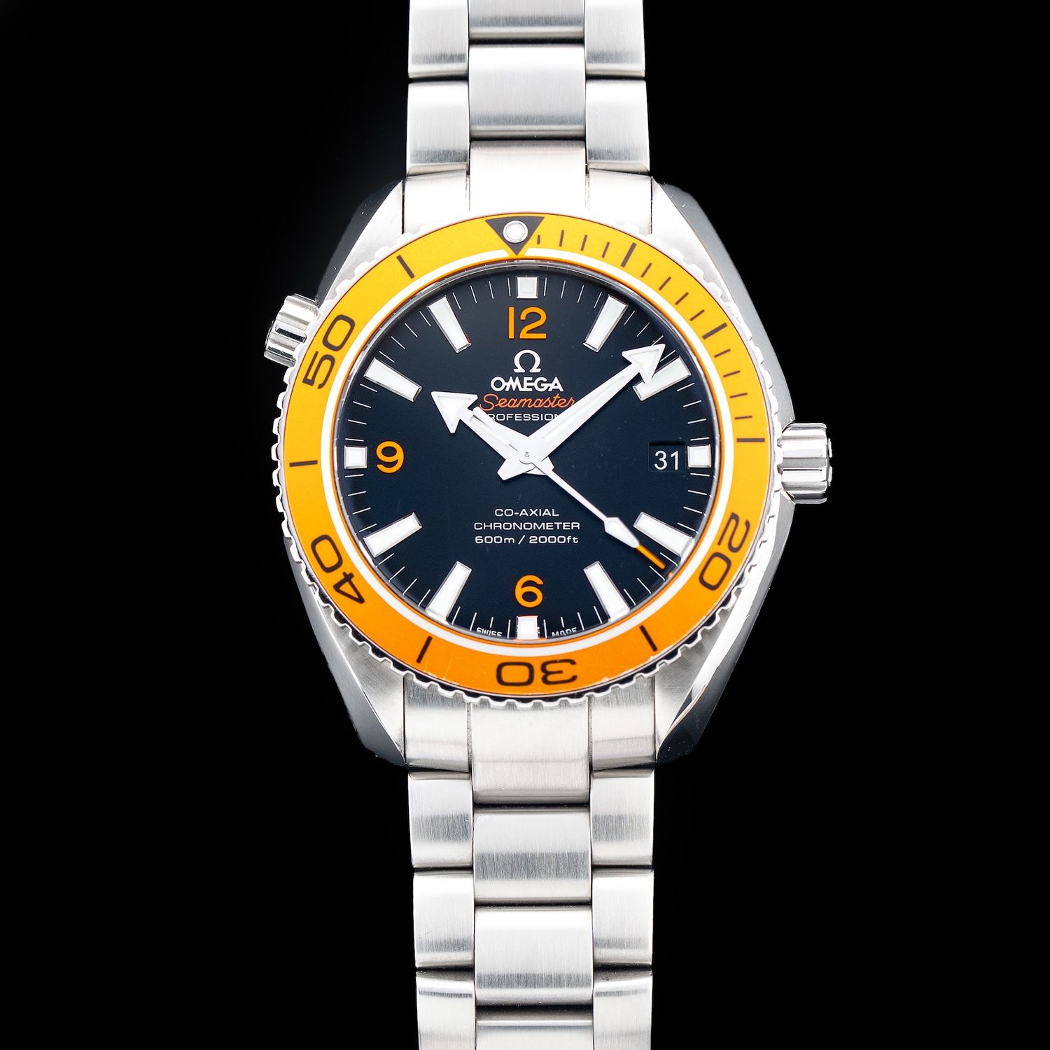 Omega 2208.50.00 Seamaster Planet Ocean - Exquisite Timepieces