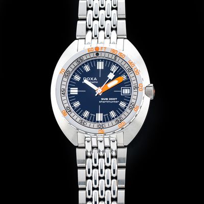 DOXA SUB 200T 804.10.101.10 Sharkhunter Iconic Dial