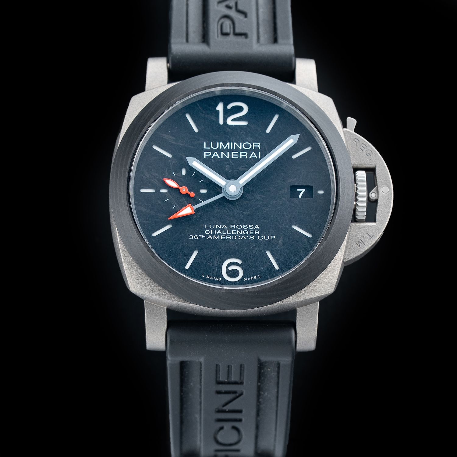 Panerai PAM01096 Luminor Luna Rossa GMT 42mm - Exquisite Timepieces