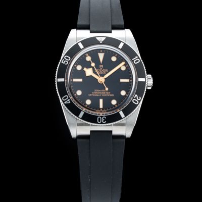 TUDOR M79000N Black Bay 54