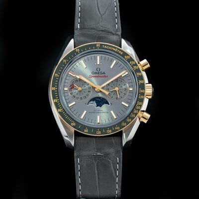 Omega 304.23.44.52.06.001 Speedmaster Moonwatch Master Chronometer Moonphase