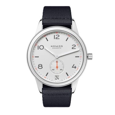 NOMOS Glashütte Club Automatic Date